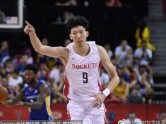 大魔王降临！周琦完成NBA生涯的首次扣篮