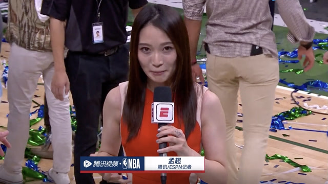 【2021年07月21日 太陽vs雄鹿集錦】騰訊記者孟超采訪霍勒迪 球隊經(jīng)歷了很多贏得冠軍很開心