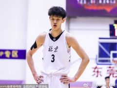 天賦兌現(xiàn)！曾凡博扣籃絕殺新疆青年隊(duì)