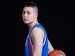 袁堂文確認(rèn)加盟上海男籃！李春江打造豪華陣容瞄冠軍