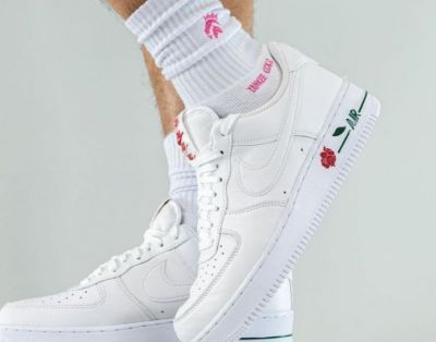  带刺的白玫瑰：Nike Air Force 1 Low “Rose White” 