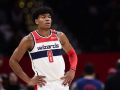 【球迷屋晚报】奇才前锋八村塁无限期休战 欧文点赞疫苗阴谋论