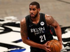 NBA休赛期成绩、球员动向:湖人、网队对老将的负荷深度;运动夹克,鹈鹕头盔下