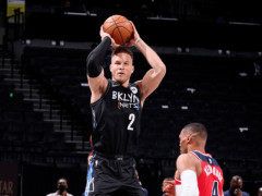 篮网1.4亿首发阵容叫板湖人，1位置既是优势也埋隐患，最应小心1人