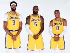 【球迷屋晚报】纳什意识到欧文无法出战主场比赛 詹眉威组合对阵勇士将首发出战