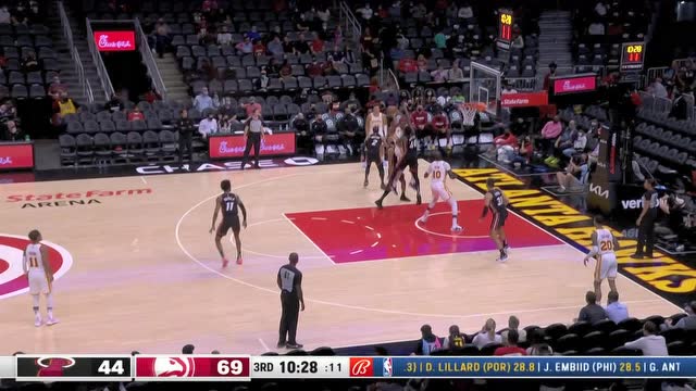 【2021年10月15日 熱火vs老鷹集錦】NBA季前賽：熱火vs老鷹第3節(jié)中文解說回放