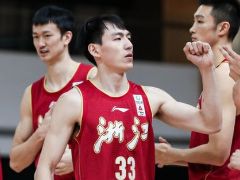 吴前:天赋很好,老队员要帮助他尽快适应