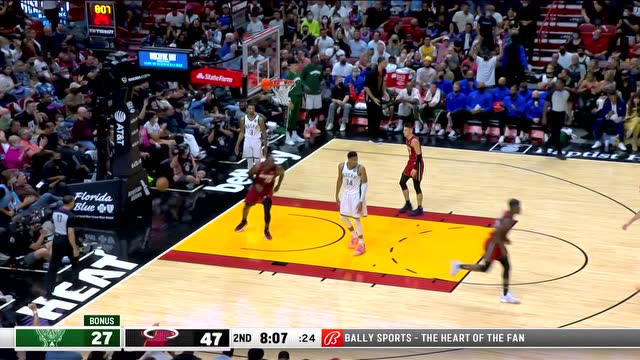 【2021年10月22日 雄鹿vs热火集锦】这就是经验 巴特勒卡位抢断热巴扣篮笑纳两分