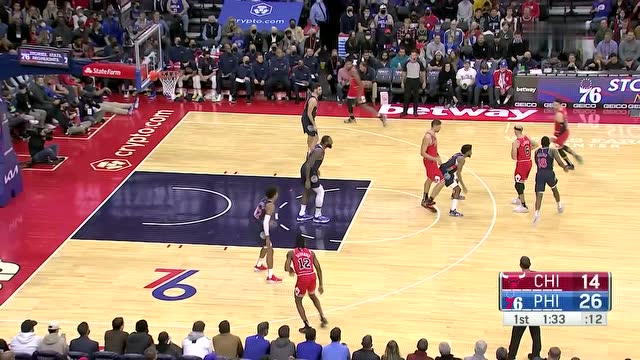 【2021年11月04日 公牛vs76人集锦】米尔顿单骑闯关上篮得手 拉文直杀篮下轻取2分