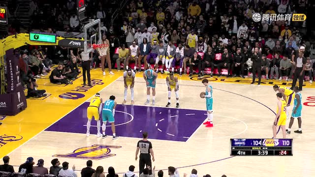 【2021年11月09日 黄蜂vs湖人集锦】三球白拿4分 湖人连吃两T送黄蜂罚篮