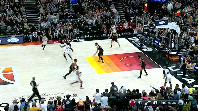 【2021年11月14日 热火vs爵士集锦】希罗小手一抛送空接 阿德巴约心领神会暴力虐筐