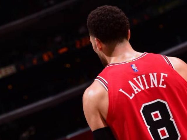 【2021年11月15日 公牛vs快船集锦】拉文vs快船集锦 全场29+8折叠上篮关键球杀死比赛