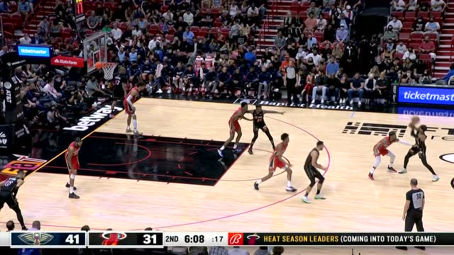 【2021年11月18日 鵜鶘vs熱火集錦】早早祭出了招牌技能 巴特勒中距離翻身跳投命中