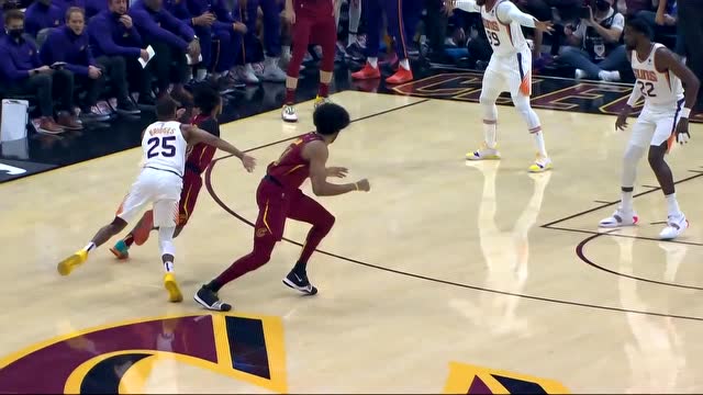 【2021年11月25日 太阳vs骑士集锦】无视防守 加兰突破抛投轻松写意