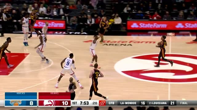 【2021年11月28日 尼克斯vs老鹰集锦】不造犯规也能正常得分 特雷-杨超远三分+抛投连取5分