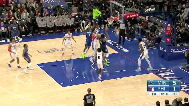 【2021年11月28日 森林狼vs76人集锦】小小大帝可笑可笑 唐斯1分钟狂砍7分