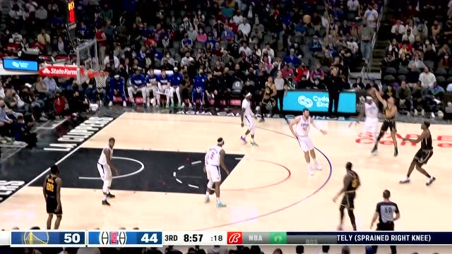 【2021年11月29日 勇士vs快船集锦】库里超远LOGO Shot 皮球如彩虹般直钻网心