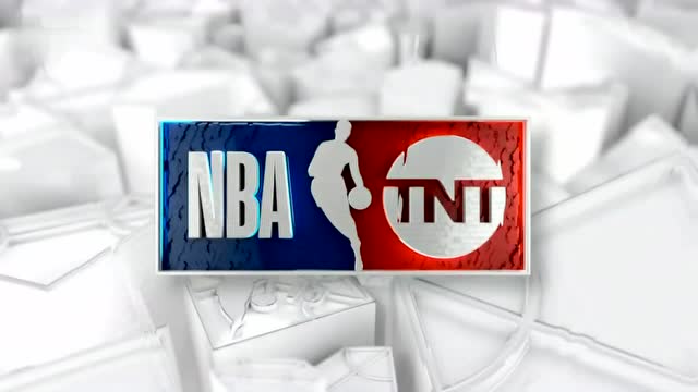 【2021年12月01日 尼克斯vs篮网集锦】求登哥心理阴影面积 罗伯逊排球大帽直接扇飞