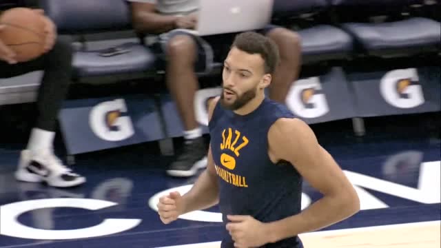 【2021年12月09日 爵士vs森林狼集锦】戈贝尔赛前钻研篮下技术