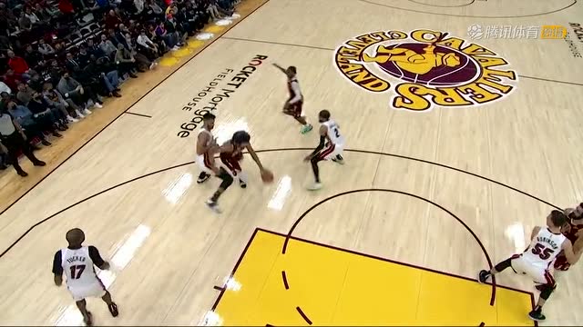 【2021年12月14日 热火vs骑士集锦】就是这么硬!艾伦长驱直入起身暴扣