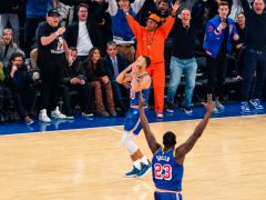 看看史蒂芬·库里在纽约打破3分记录后，NBA在麦迪逊广场花园的巅峰时刻