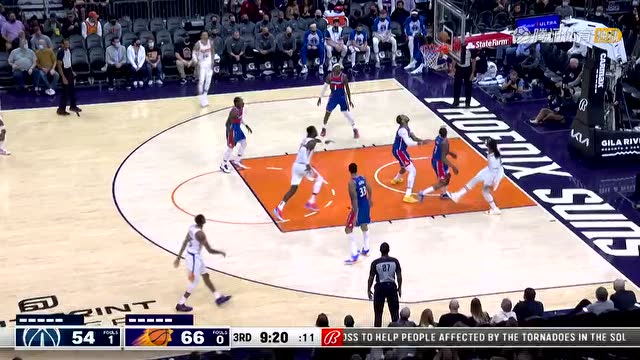 【2021年12月17日 奇才vs太陽集錦】霍樂迪碾壓突破上籃得手 克勞德毫不示弱強(qiáng)打比爾還擊