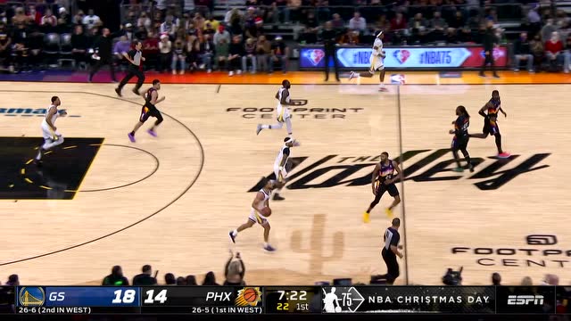 【2021年12月26日 勇士vs太阳集锦】我也不甘寂寞 艾顿强硬补篮得手