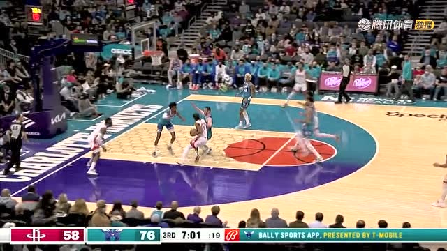 【2021年12月28日 火箭vs黃蜂集錦】努瓦巴秦王繞柱極限后仰 戈登空位三分穩(wěn)如狗