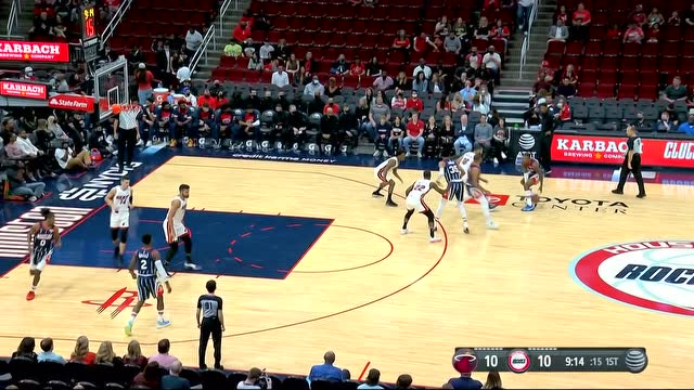 【2022年01月01日 热火vs火箭集锦】抢断暴扣一条龙 巴特勒鬼手断球潇洒灌篮一气呵成