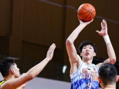 CBA前瞻   青岛VS新疆   青岛更胜一筹