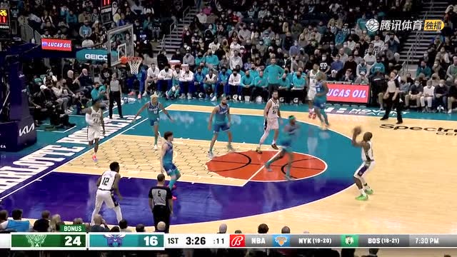 【2022年01月09日 雄鹿vs黃蜂集錦】米德爾頓火力全開 showtime拉桿弧頂三分