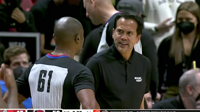 【2022年01月20日 开拓者vs热火集锦】有时候话太密也不好!巴特勒打成2+1后对着裁判喷垃圾话连吃两T直接驱逐