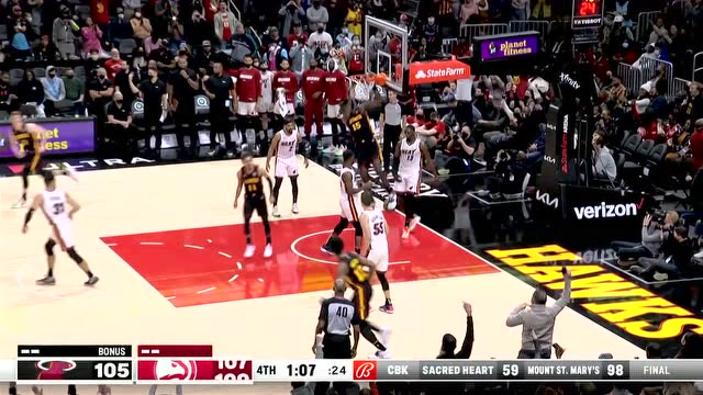 【2022年01月22日 热火vs老鹰集锦】关键时刻真敢玩啊！特雷杨超远空中接力喂饼卡佩拉