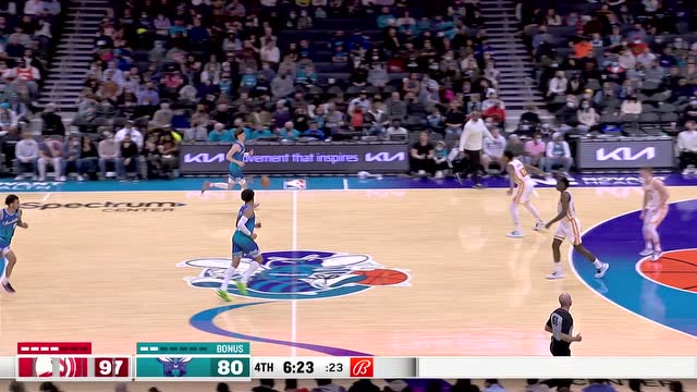 【2022年01月24日 老鹰vs黄蜂集锦】我想早点儿下班！特雷-杨不讲理三分手起刀落