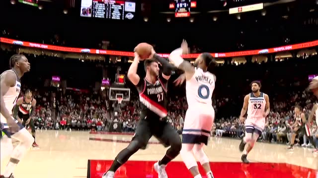 【2022年01月26日 森林狼vs開拓者集錦】被封蓋也不氣餒！努爾基奇二次進(jìn)攻籃下打進(jìn)