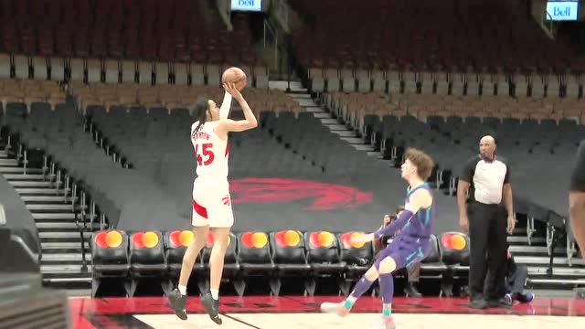 【2022年01月26日 黃蜂vs猛龍集錦】阿奴諾比晃飛防守單臂暴扣 班頓底角三分還以顏色