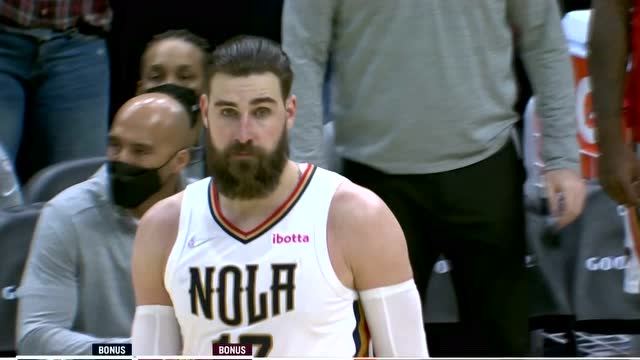 【2022年02月01日 鹈鹕vs骑士集锦】防守制胜!瓦兰丘纳斯强攻篮下未果错失扳平机会