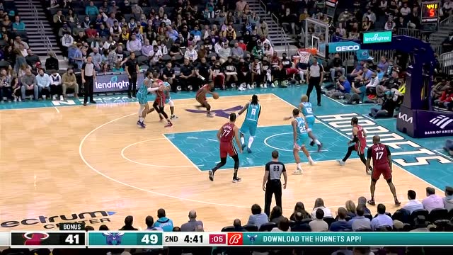 【2022年02月18日 熱火vs黃蜂集錦】巧妙拉桿避開防守 巴特勒攻擊內(nèi)線無人可擋