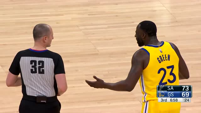 【2022年03月21日 馬刺vs勇士集錦】格林喋喋不休1分鐘連吃兩T被罰出場 期間他還起鼓動球迷罵裁判
