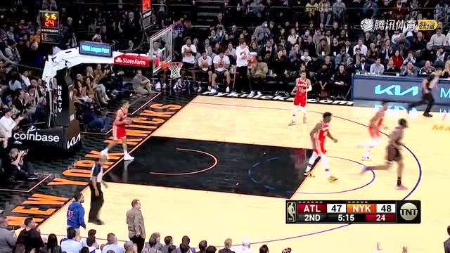 【2022年03月23日 老鹰vs尼克斯集锦】只需把球往天上扔 托平纵跳起飞炸筐