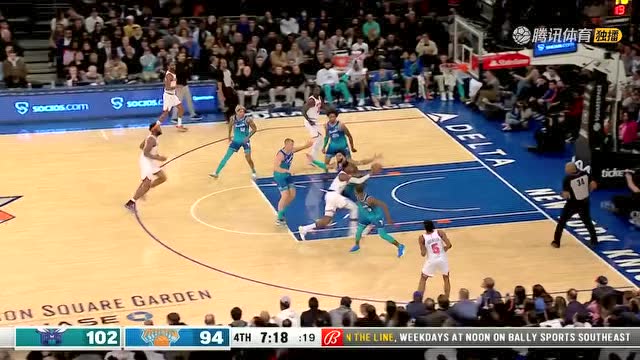 【2022年03月31日 黄蜂vs尼克斯集锦】这也太残暴了！华盛顿连续两记血帽掀翻米罗