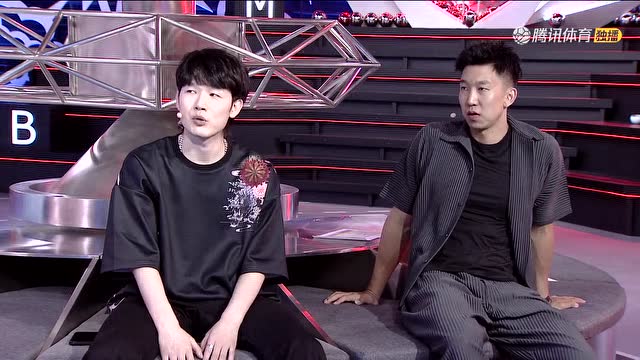 【2022年04月08日 湖人vs勇士集锦】第二节第三个