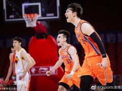 上海2-0横扫深圳晋级半决赛！大王25+14