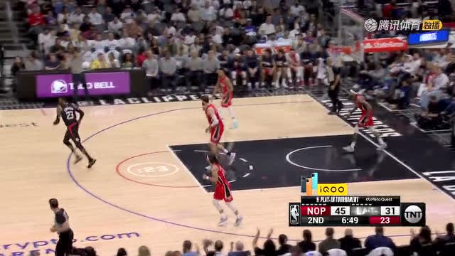 【2022年04月16日 鵜鶘vs快船集錦】觀眾熱鬧起來(lái)了 雷吉借掩護(hù)跳投考文頓三分點(diǎn)燃主場(chǎng)