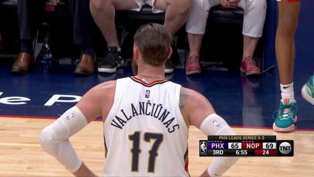 【2022年04月29日 太陽vs鵜鶘集錦】情況不妙啊 CJ打到克勞德累計5次犯規(guī)被換下