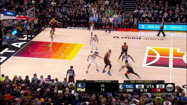 【2022年04月29日 独行侠vs爵士集锦】博扬直杀篮下挽回颜面 米切尔丝滑转身上篮