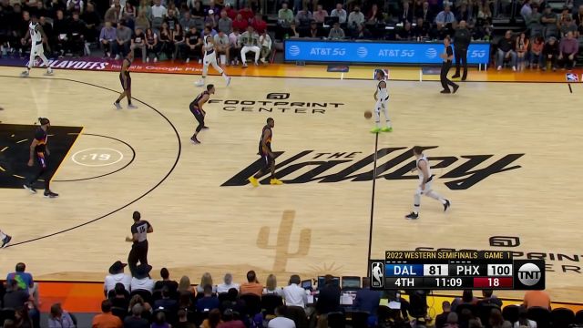 【2022年05月03日 獨行俠vs太陽集錦】靈動腳步突破防線 布倫森連續(xù)轉身上籃打進