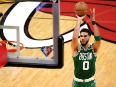 G5凯尔特人vs热火回放-NBA季后赛全场录像回放集锦（2022年5月26日）