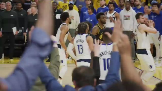 【2022年05月27日 獨行俠vs勇士集錦】是否像極了屏幕前的你！球迷視角帶你感受全場氣氛高漲時刻