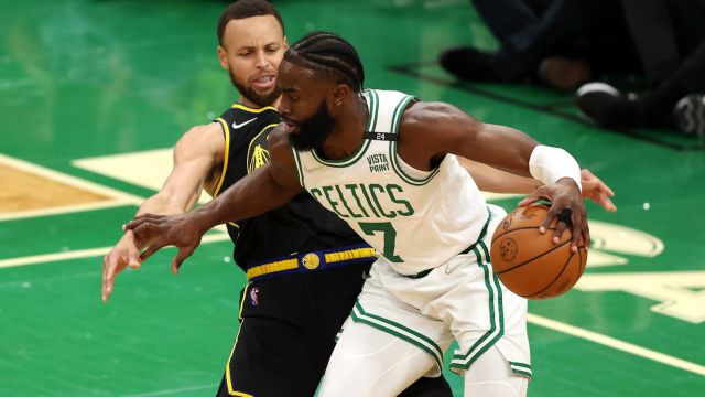 【2022年06月11日 勇士vs凱爾特人集錦】NBA官方更新FMVP榜：布朗升至首位，庫(kù)里第二塔圖姆第三